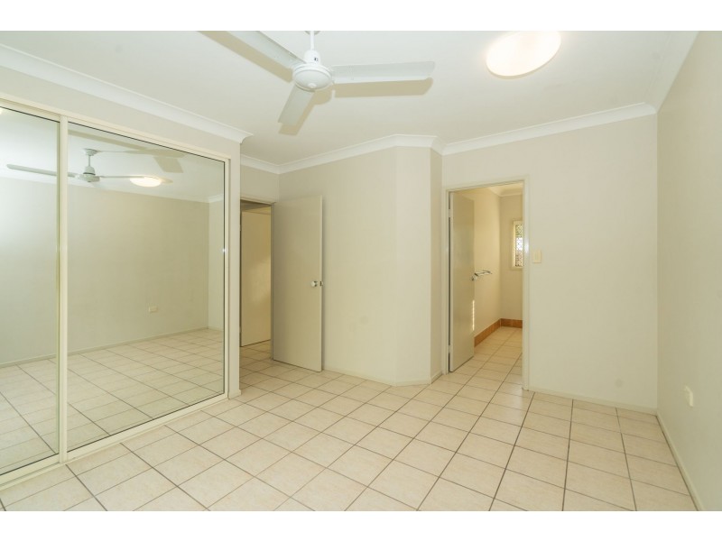 13 Shamrock Avenue, Brinsmead QLD 4870