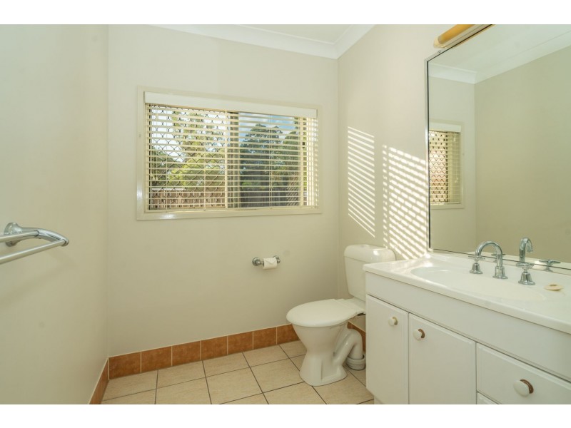 13 Shamrock Avenue, Brinsmead QLD 4870