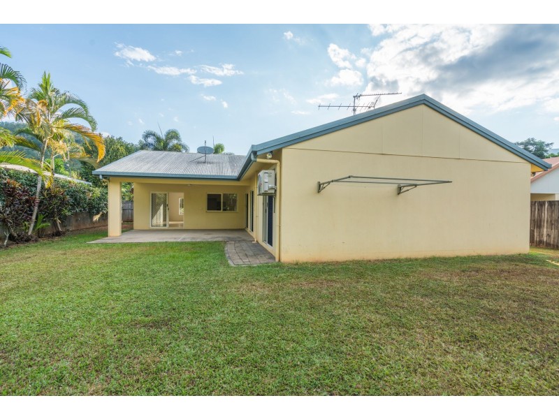 13 Shamrock Avenue, Brinsmead QLD 4870