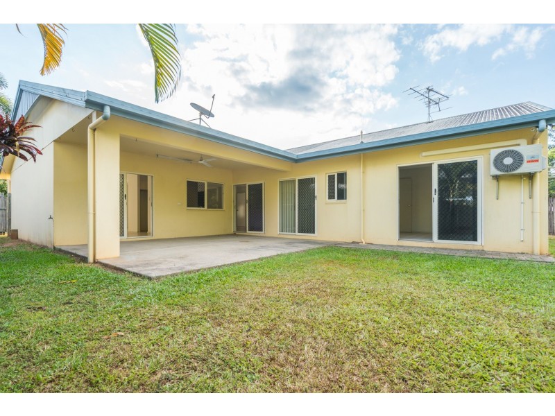 13 Shamrock Avenue, Brinsmead QLD 4870