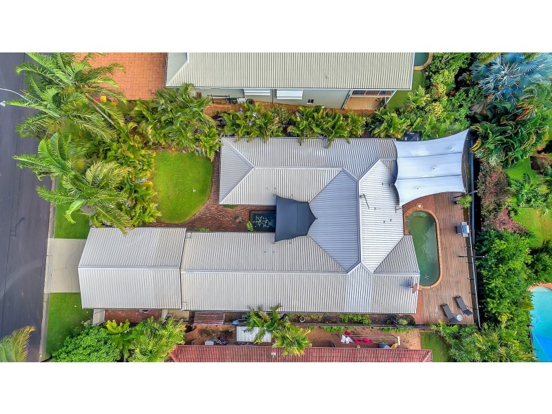 18 Rosemont Court, Mooroobool QLD 4870