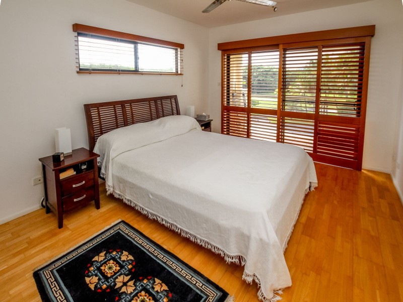 18/285 The Esplanade, Cairns North QLD 4870