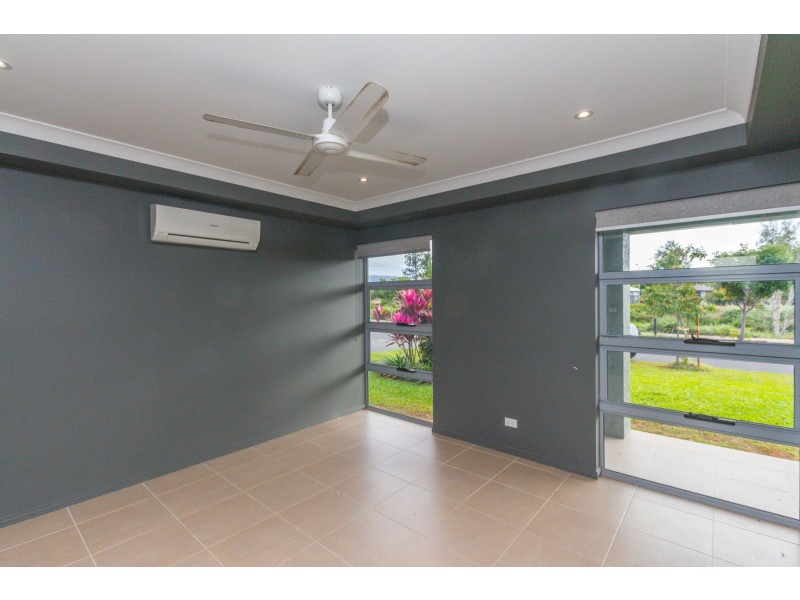 38 Thornborough Circuit, Smithfield QLD 4878