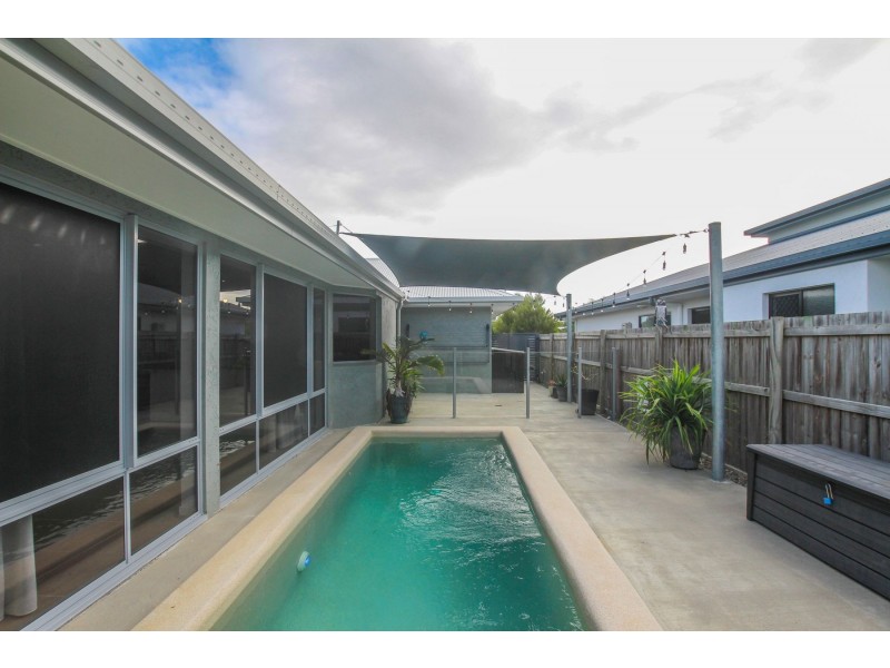 38 Thornborough Circuit, Smithfield QLD 4878