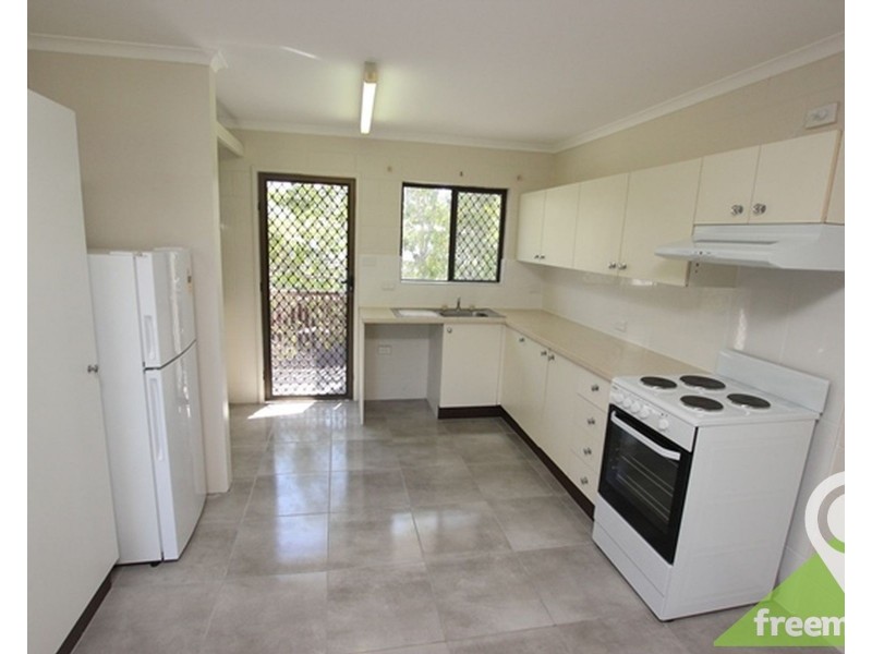 5/9 Veivers Close, Westcourt QLD 4870