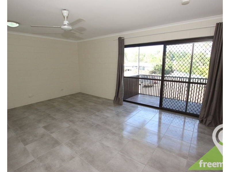 5/9 Veivers Close, Westcourt QLD 4870
