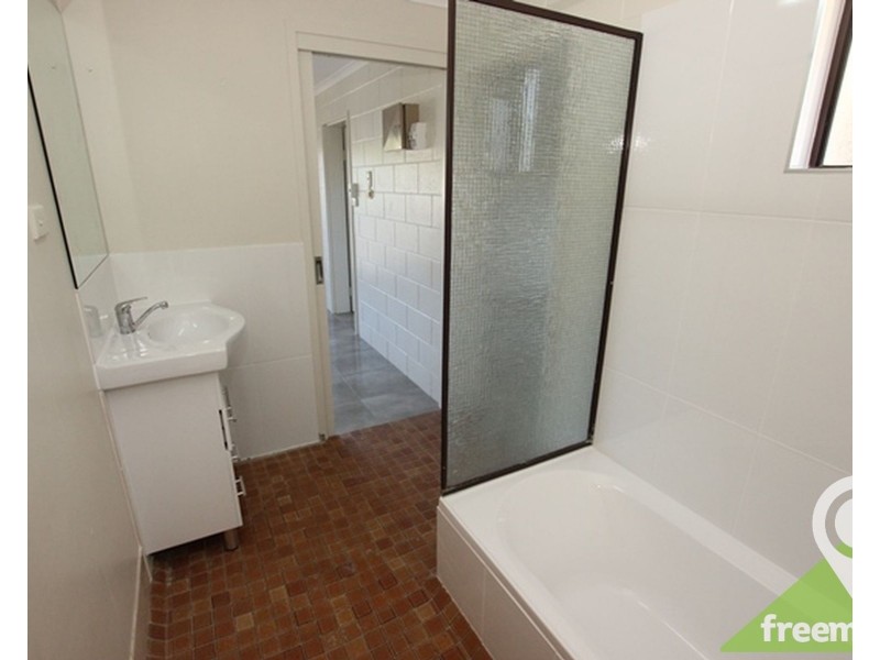 5/9 Veivers Close, Westcourt QLD 4870