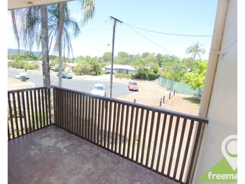 5/9 Veivers Close, Westcourt QLD 4870