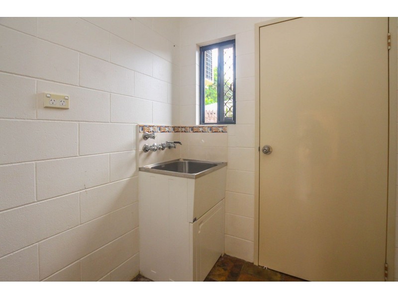 27 Opaline Close, Brinsmead QLD 4870