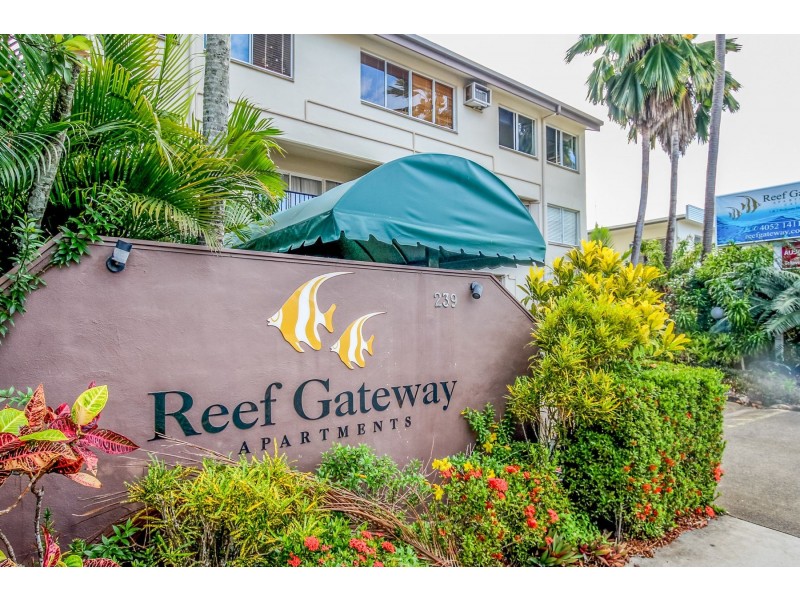 13/239 Lake Street, Cairns North QLD 4870
