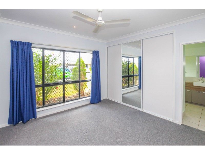 57 Leftwich Street, White Rock QLD 4868