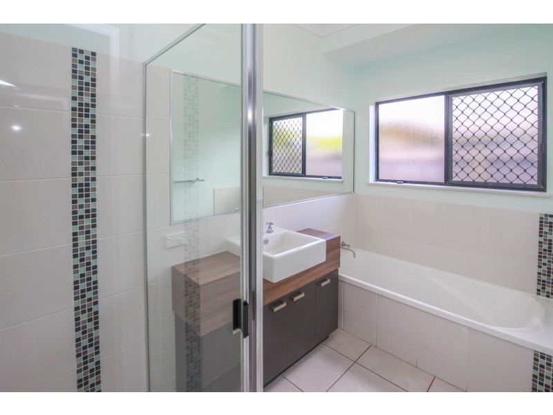 57 Leftwich Street, White Rock QLD 4868