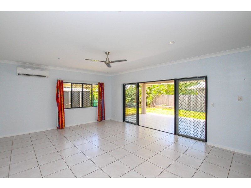 57 Leftwich Street, White Rock QLD 4868