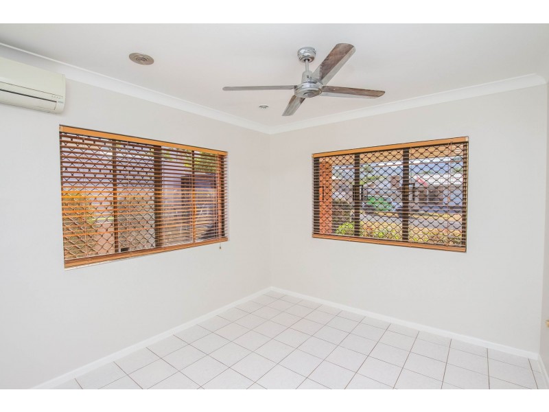 9 Finch Street, Bayview Heights QLD 4868