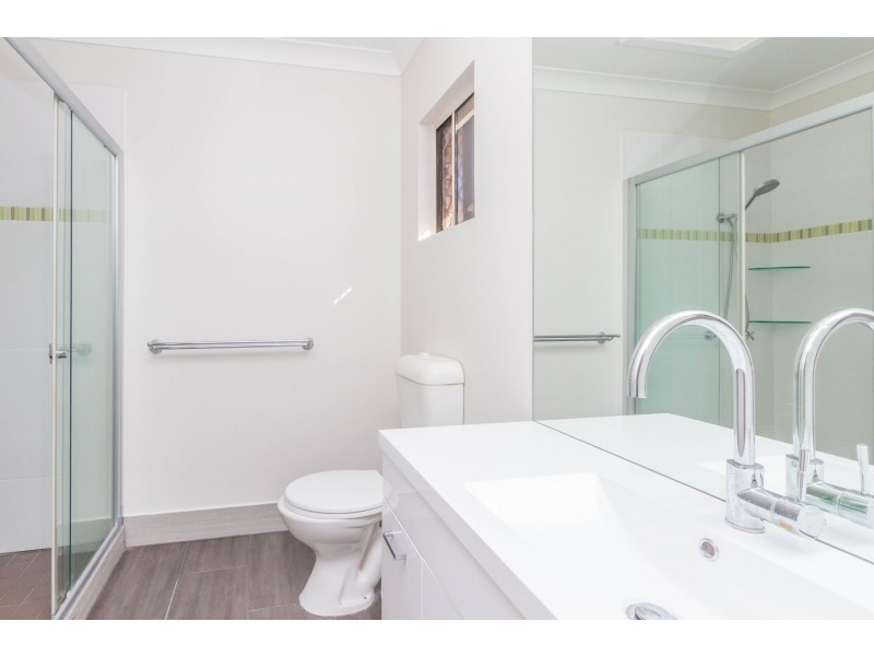 9 Finch Street, Bayview Heights QLD 4868