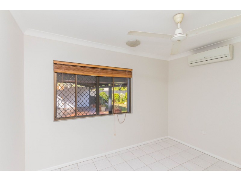 9 Finch Street, Bayview Heights QLD 4868