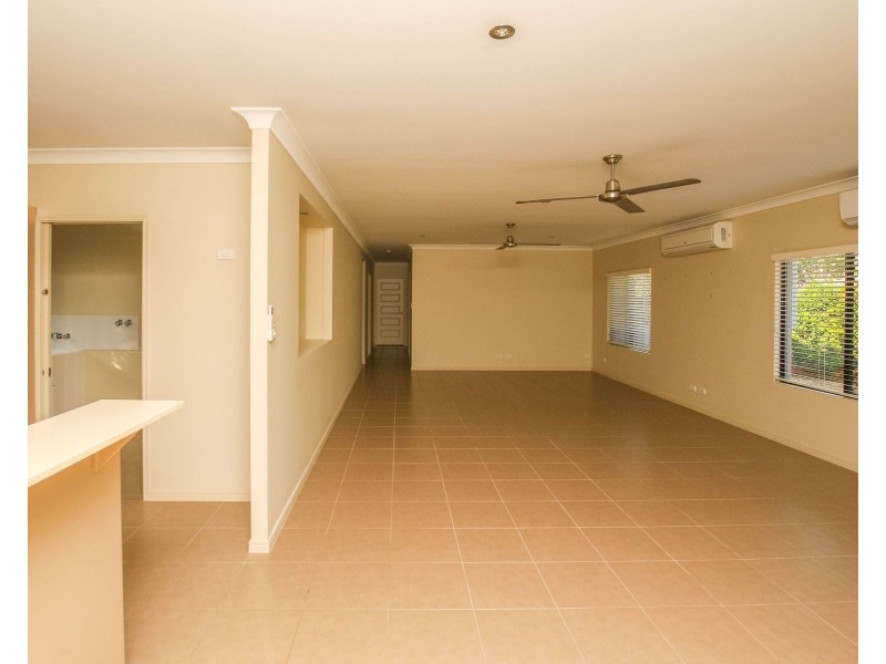 39 Angor Road, Trinity Park QLD 4879