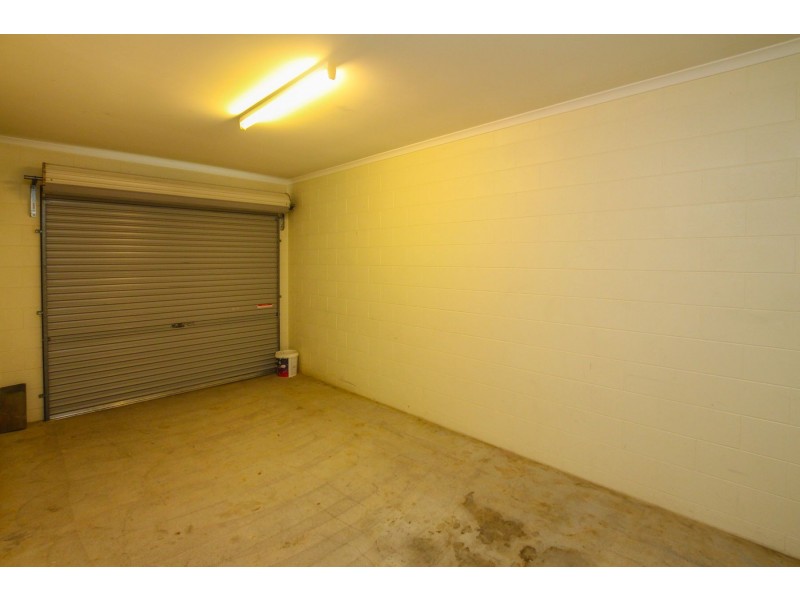 32 Silky Oak Court, Mooroobool QLD 4870