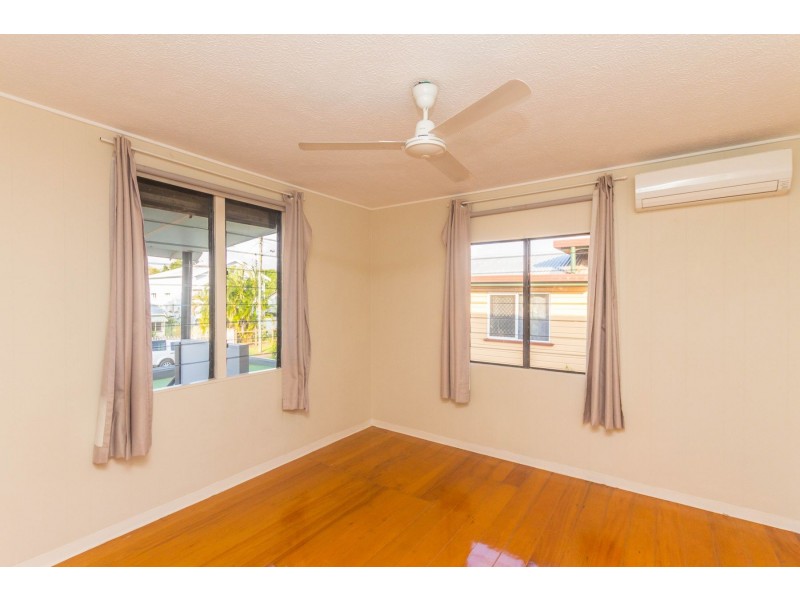 29A Ascot Avenue, Westcourt QLD 4870