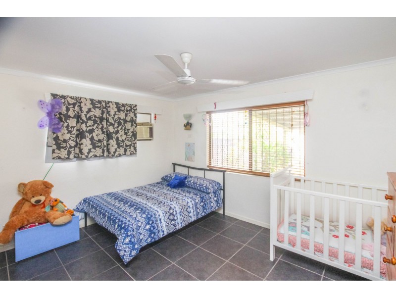6 Melaleuca Street, Manunda QLD 4870