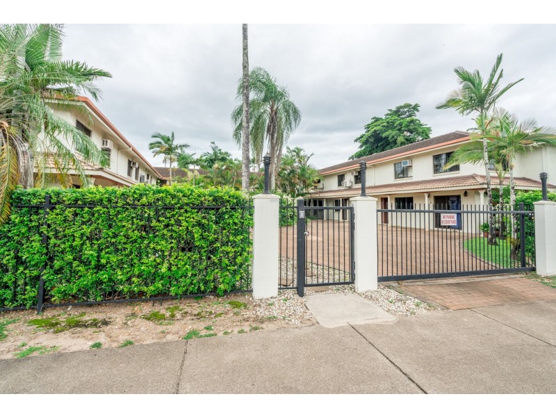 18/350-354 Sheridan Street, Cairns North QLD 4870