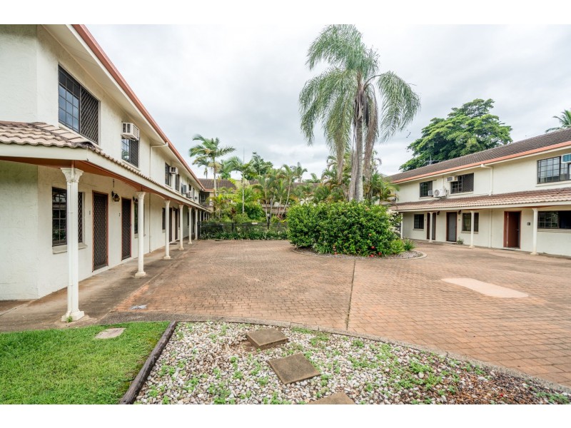 18/350-354 Sheridan Street, Cairns North QLD 4870