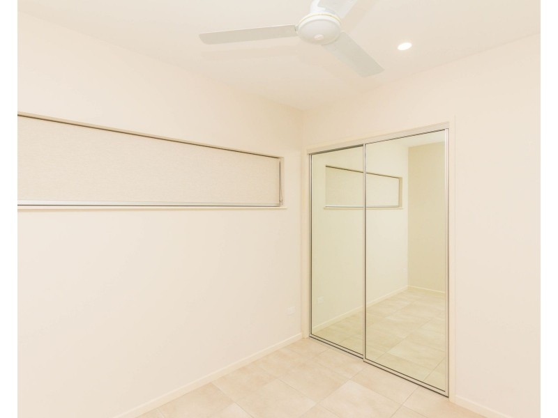 12/289-291 Lake Street, Cairns North QLD 4870
