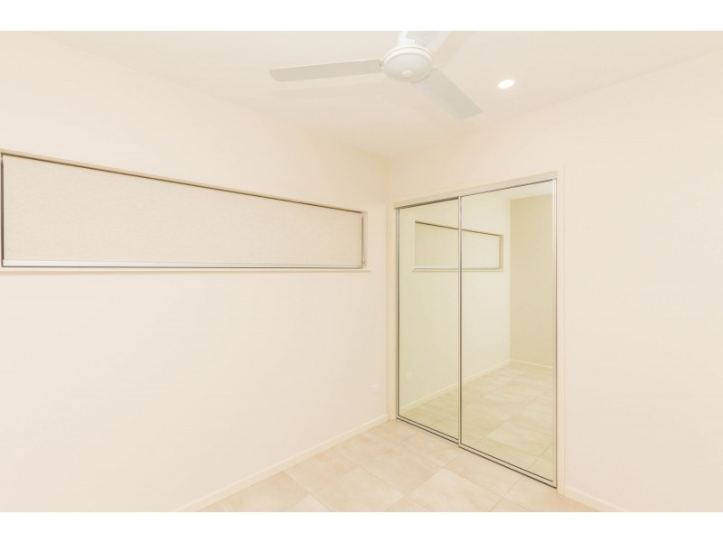 10/289-291 Lake Street, Cairns North QLD 4870