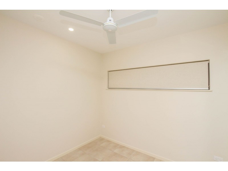 10/289-291 Lake Street, Cairns North QLD 4870