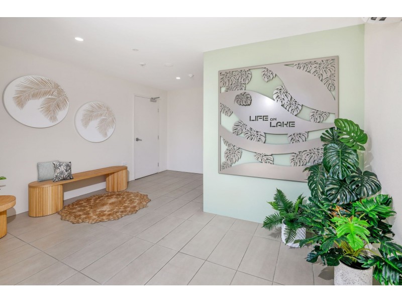 10/289-291 Lake Street, Cairns North QLD 4870