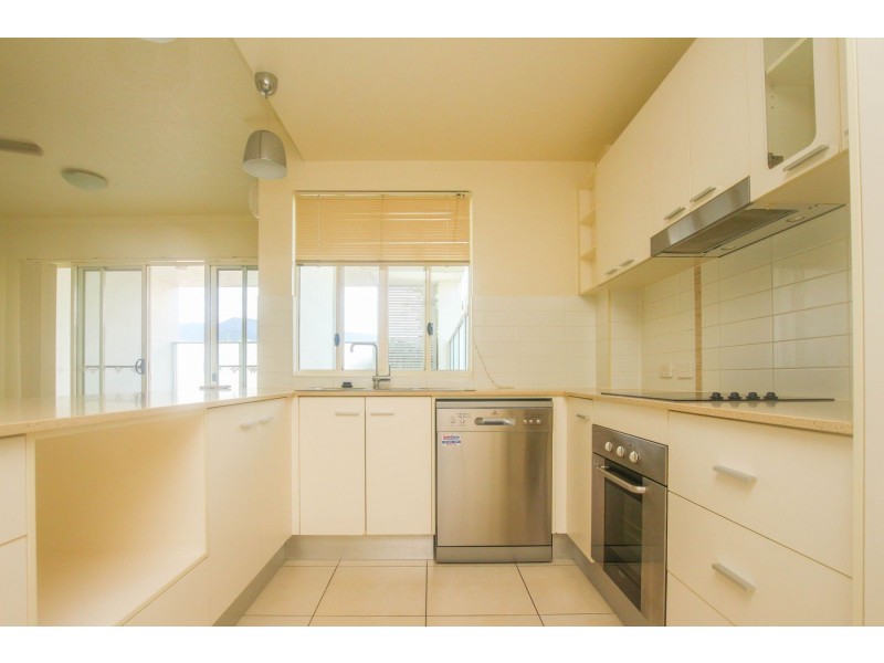 8/75 Moore Street, Trinity Beach QLD 4879