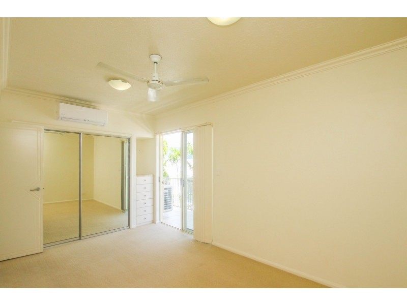 8/75 Moore Street, Trinity Beach QLD 4879