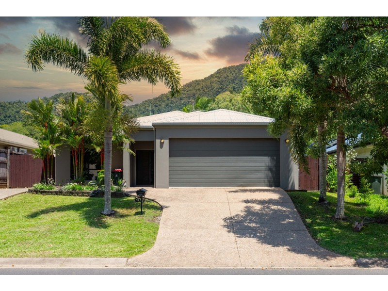 13 John Malcolm Street, Redlynch QLD 4870