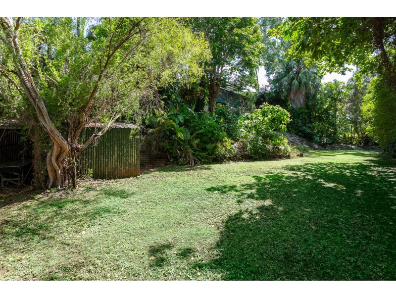 19 Lowanna Close, White Rock QLD 4868