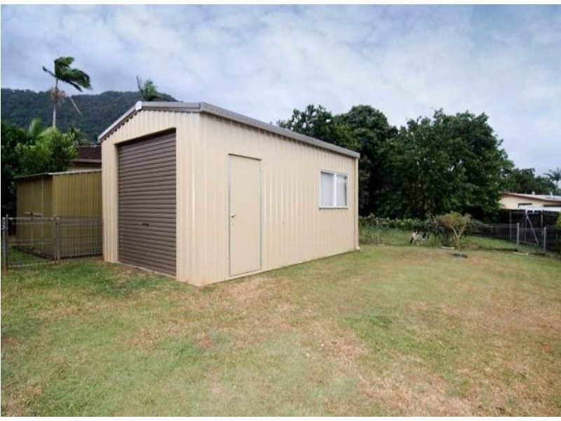 19 Holly Street, Mooroobool QLD 4870