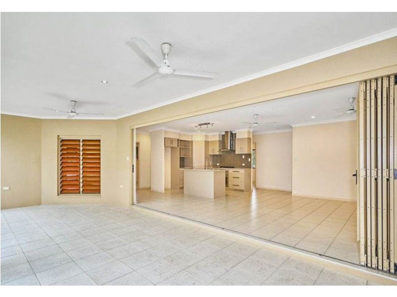 25 Fossilbrook Bend, Trinity Park QLD 4879