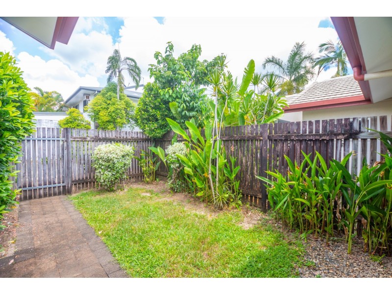 3/7A Grantala Street, Manoora QLD 4870