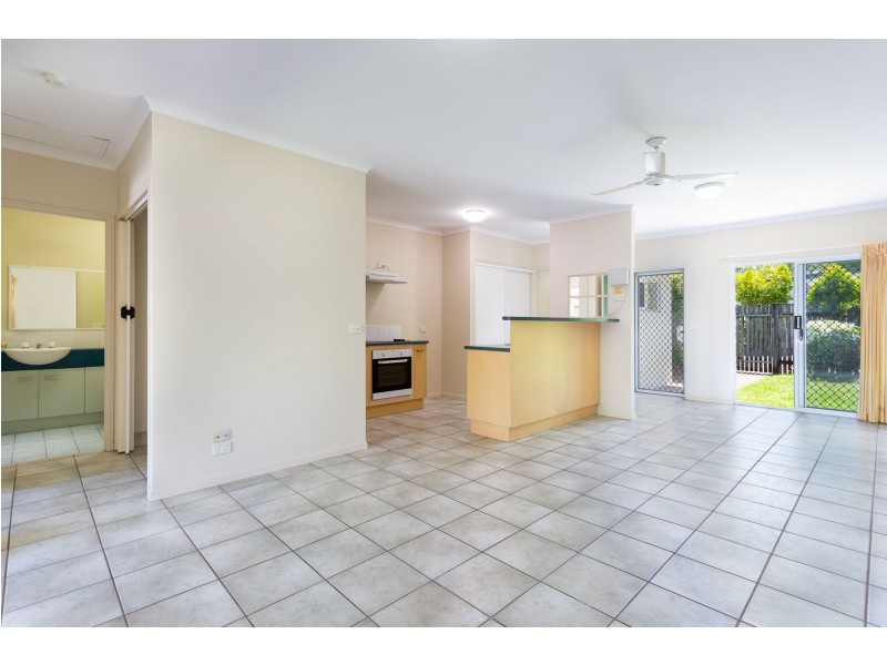 3/7A Grantala Street, Manoora QLD 4870