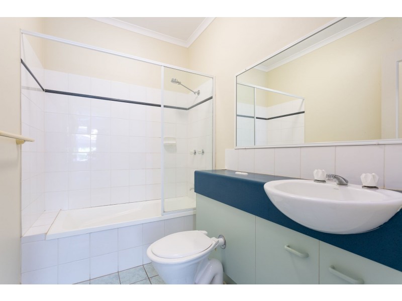 3/7A Grantala Street, Manoora QLD 4870