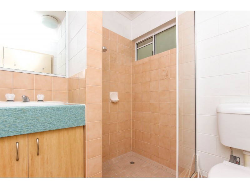 330/1 Anderson Road, Woree QLD 4868
