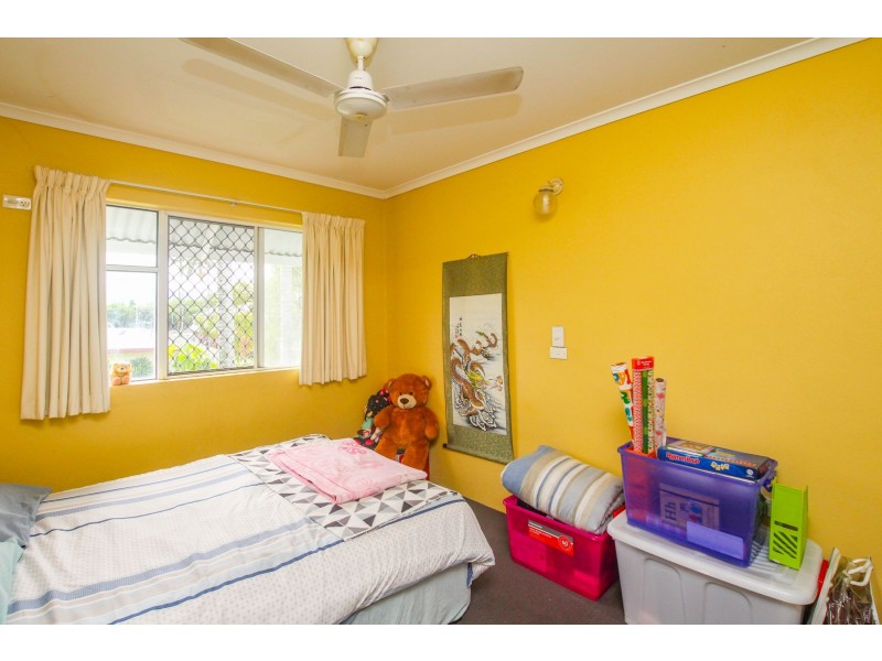 9/5-7 Mintaro Crescent, Woree QLD 4868