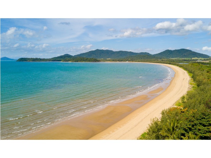 37 Rebecca Jane Parade, Kurrimine Beach QLD 4871