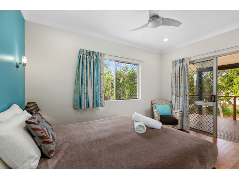 37 Rebecca Jane Parade, Kurrimine Beach QLD 4871