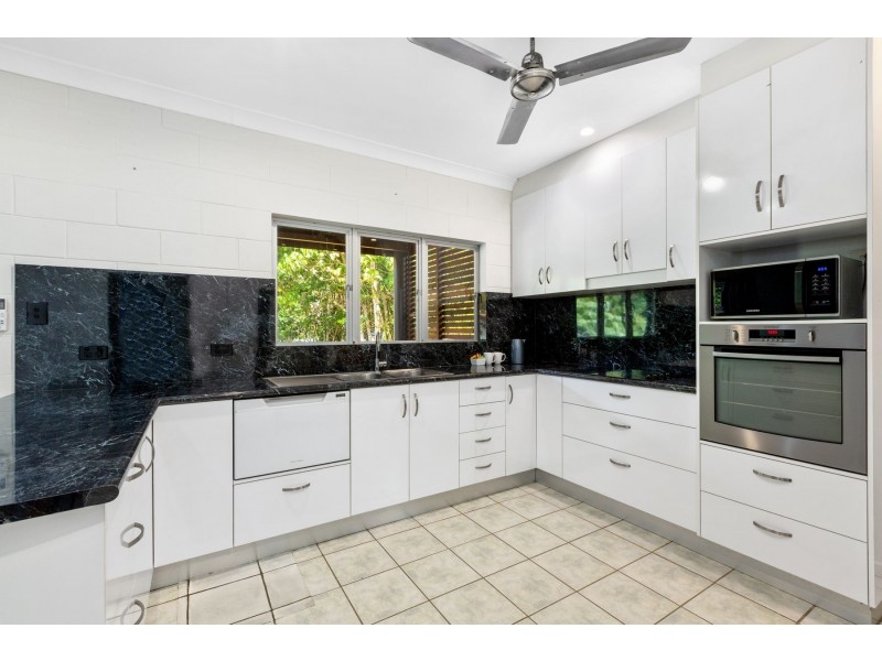 37 Rebecca Jane Parade, Kurrimine Beach QLD 4871