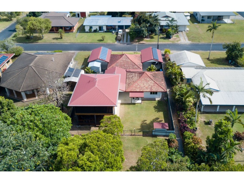 37 Rebecca Jane Parade, Kurrimine Beach QLD 4871