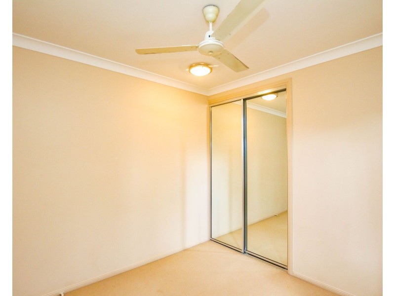 10 Pelling Close, Kanimbla QLD 4870