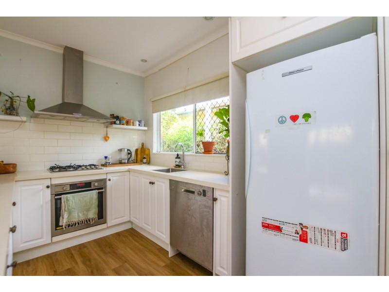 9 Rainy Mountain Place, Smithfield QLD 4878