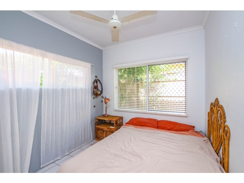 9 Rainy Mountain Place, Smithfield QLD 4878