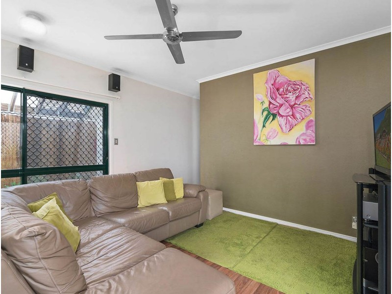 78 Silky Oak Court, Mooroobool QLD 4870
