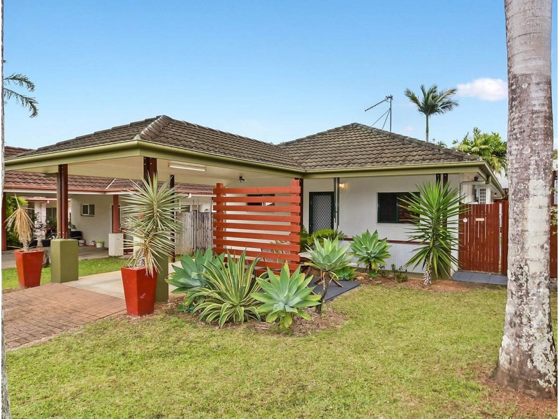 78 Silky Oak Court, Mooroobool QLD 4870